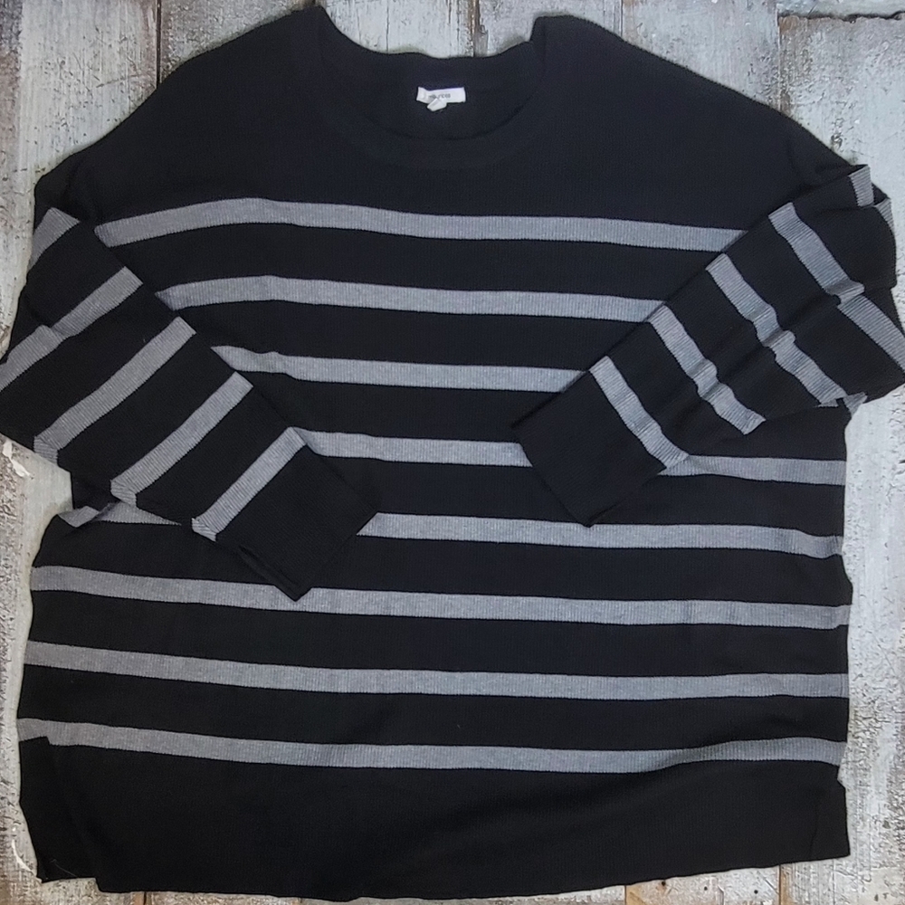 Maurices Womens Black and Gray Striped Crewneck Sweater